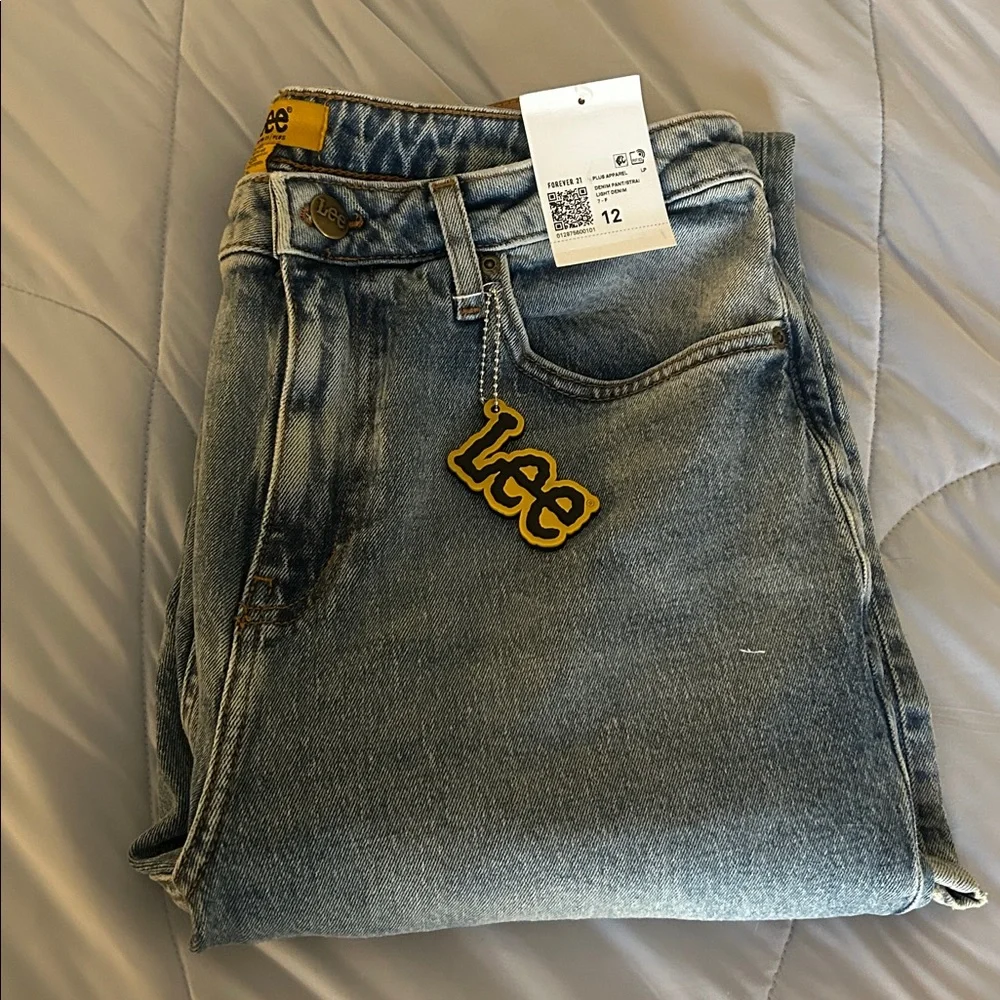 Lee/Forever 21 Jean Collab Straight Light Denim